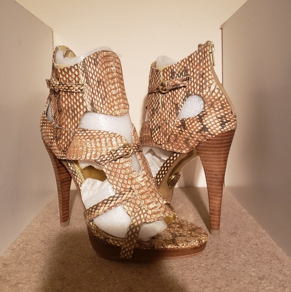 Bebe (FLASH SALE) - Picture 3 of 3